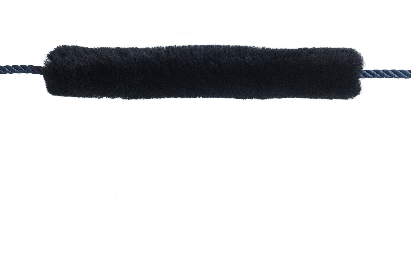 ΚΑΛΥΜΜΑ ΣΧΟΙΝΙΟΥ ΜΕ ΦΥΣΙΚΗ ΤΡΙΧΑ ΠΡΟΒΑΤΟΥ