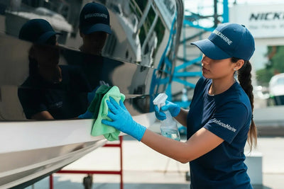 Διατηρήστε το Σκάφος σας Πεντακάθαρο με την StefanouMarine