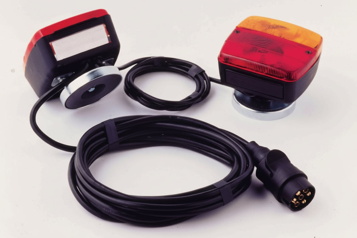 ΕΓΚΑΤΑΣΤΑΣΗ ΤΡΕΙΛΕΡ ΜΑΓΝΗΤΙΚΗ