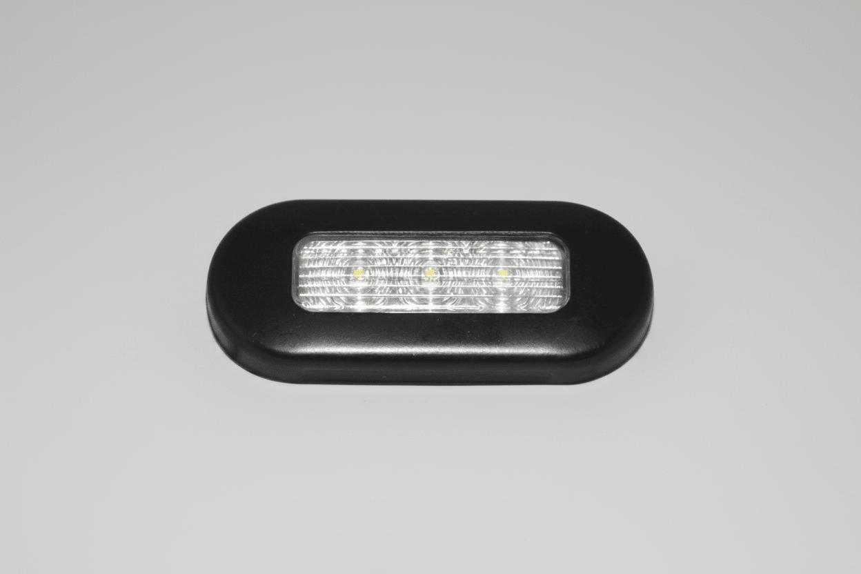 ΠΛΑΦΟΝΙΕΡΑ LED - για σκάφη αναψυχής - Ναυτιλιακός εξοπλισμός -Stefanou Marine